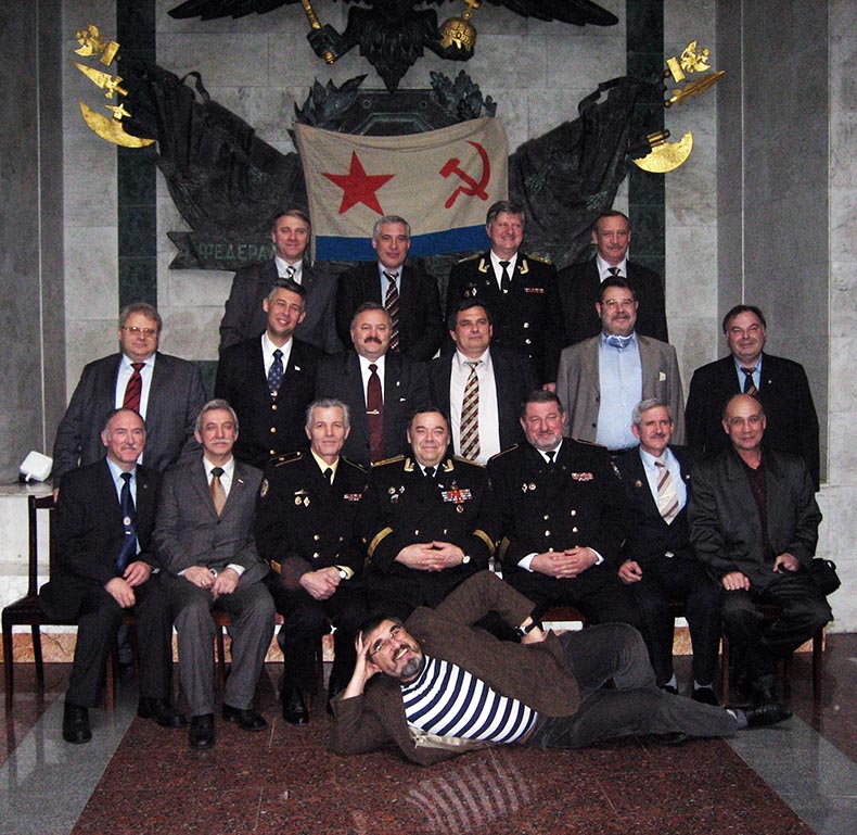 20061104_Встреча питонов 1971 года-300-790.jpg